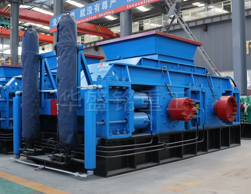 產(chǎn)能在100噸片麻巖制砂機(jī)優(yōu)勢有哪些？