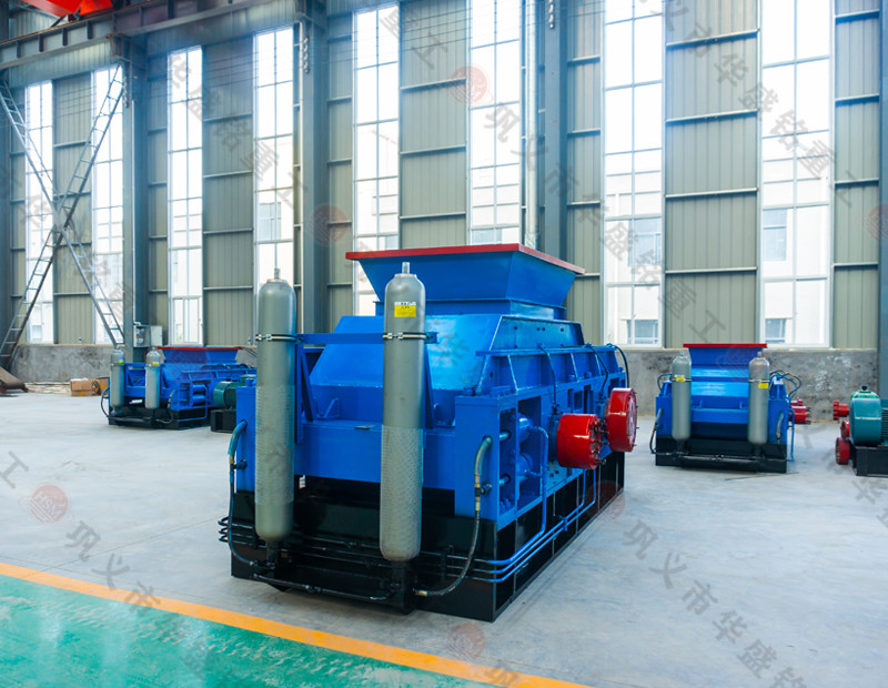 為什么選擇河卵石液壓對輥制砂機進行砂石生產(chǎn)呢？