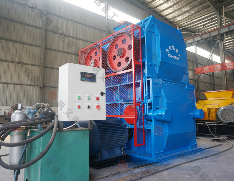 四輥破碎機(jī)接連發(fā)貨，華盛銘忙忙碌碌